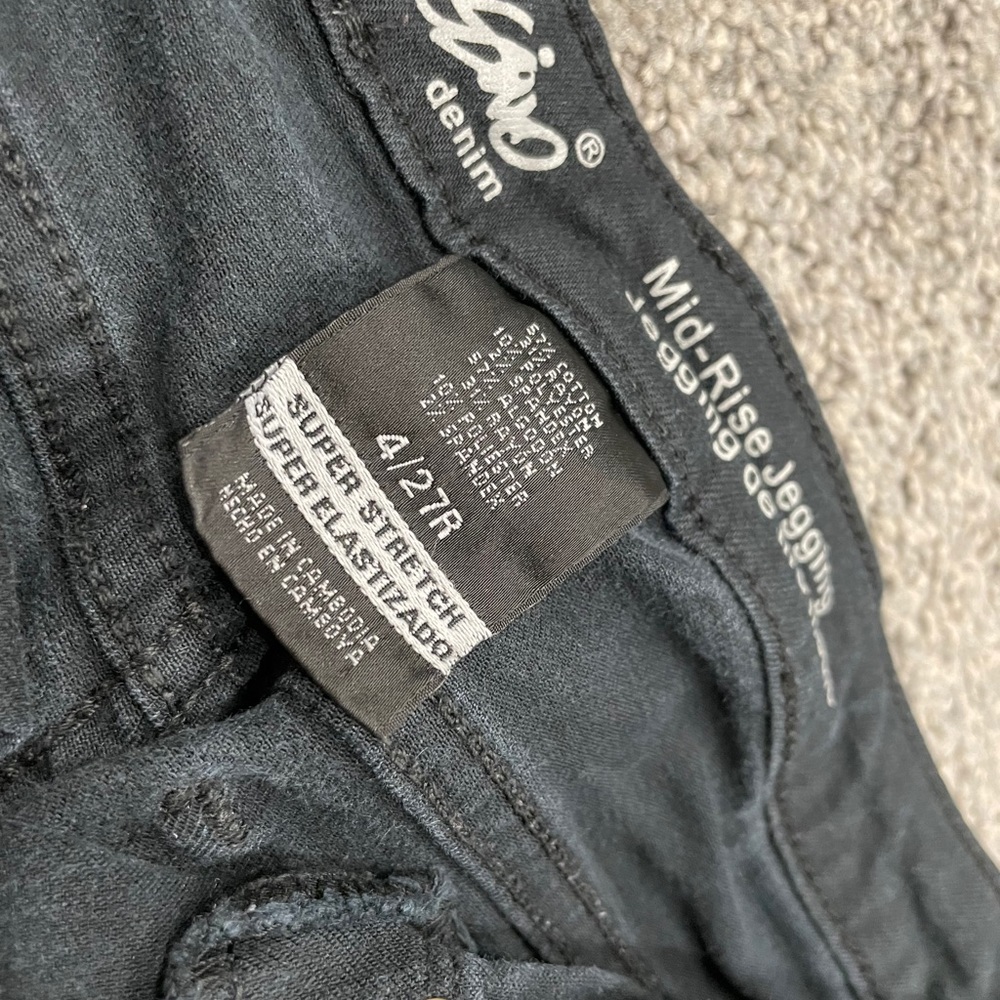 Mossimo Mid Rise Jegging - Black